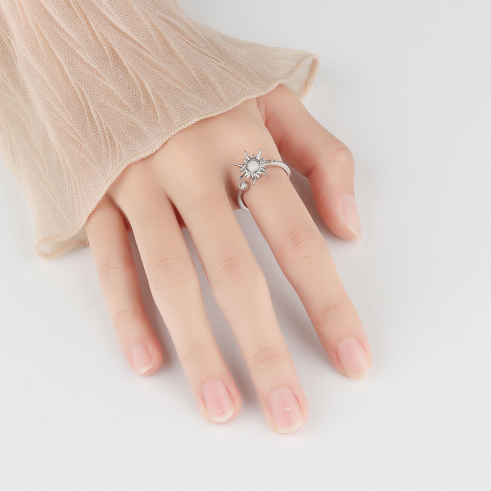 Anti Stress Anxiety Rings For Women Satinless Steel Sunflower Star Planet Spinner Rings Fidget Ring Jewelry 2022 Dropshipping Anti Stress Anxiety Rings For Women Satinless Steel Sunflower Star Planet Spinner Rings Fidget Ring Jewelry 2022 Dropshipping