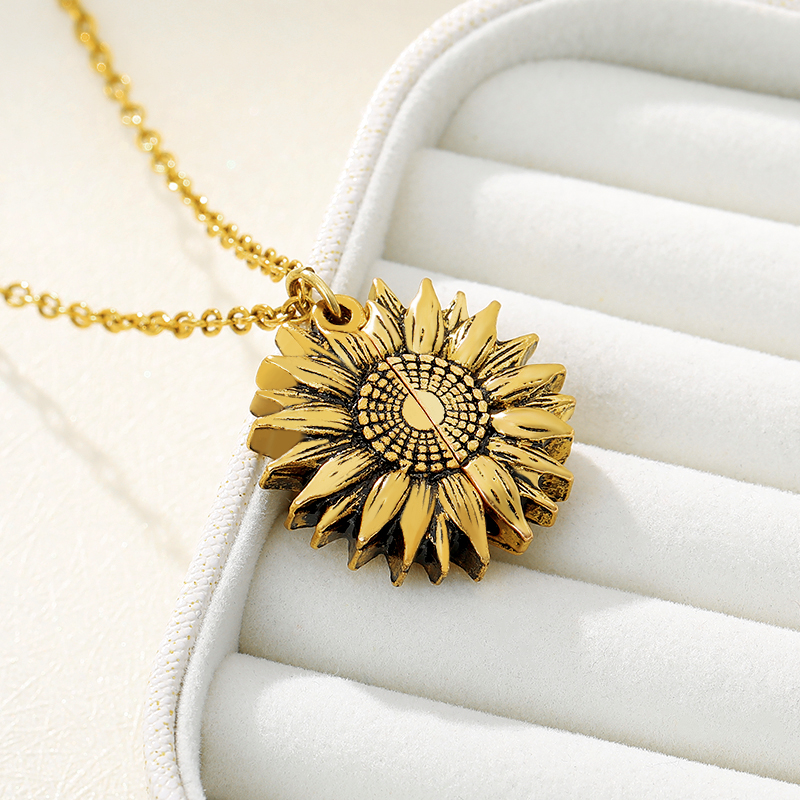 You Are My Sunshine Open Locket Sunflower Pendant Necklace Boho Jewelry Best Friendship Gifts Bff Letter Necklace Collier You Are My Sunshine Open Locket Sunflower Pendant Necklace Boho Jewelry Best Friendship Gifts Bff Letter Necklace Collier