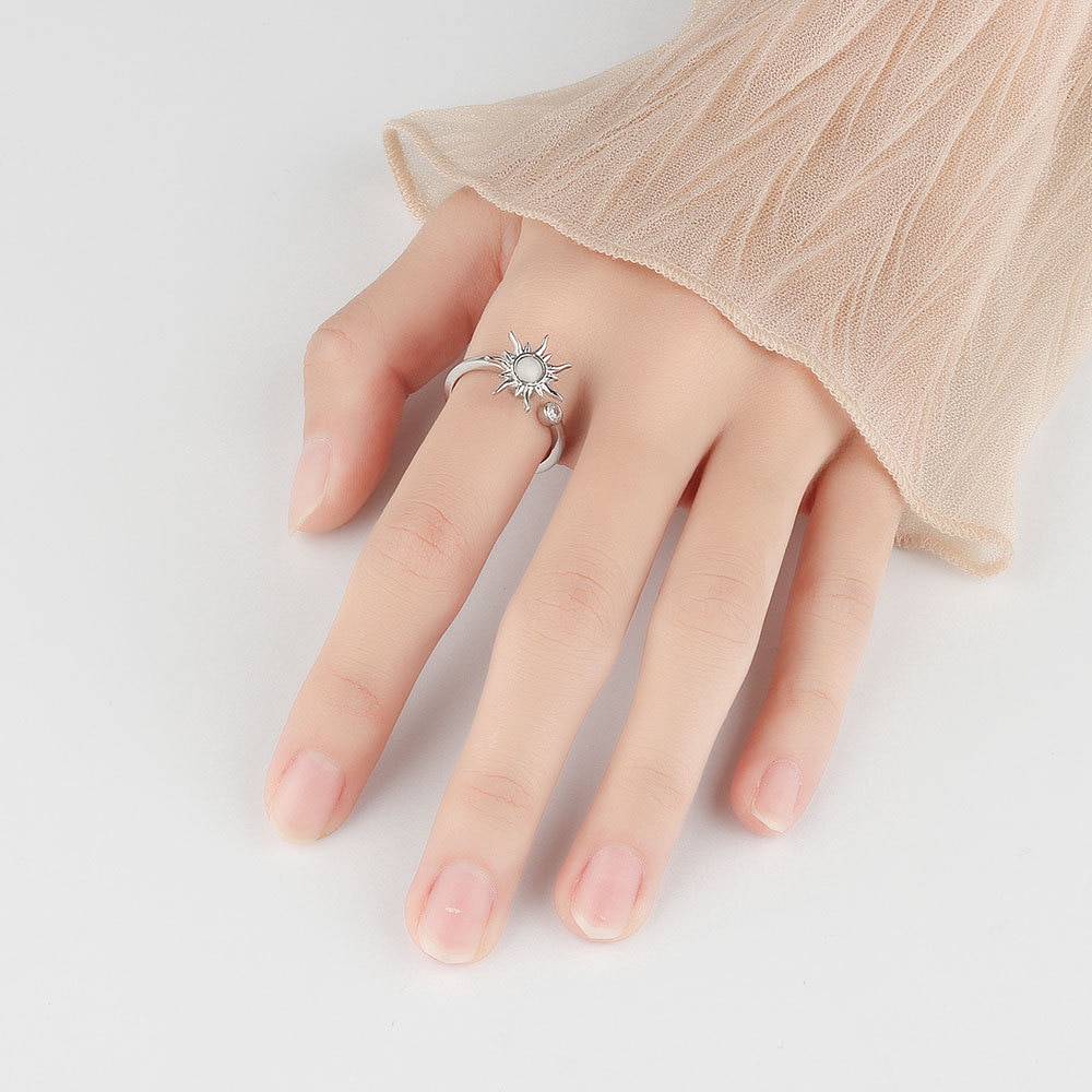 Anti Stress Anxiety Rings For Women Satinless Steel Sunflower Star Planet Spinner Rings Fidget Ring Jewelry 2022 Dropshipping Anti Stress Anxiety Rings For Women Satinless Steel Sunflower Star Planet Spinner Rings Fidget Ring Jewelry 2022 Dropshipping