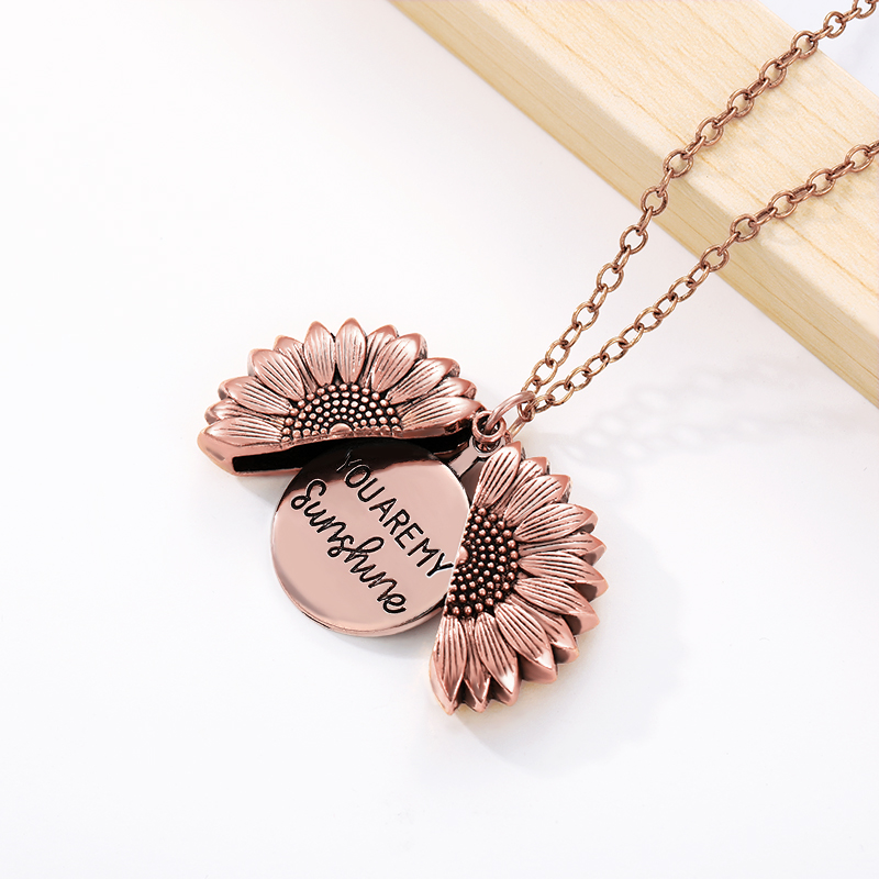 You Are My Sunshine Open Locket Sunflower Pendant Necklace Boho Jewelry Best Friendship Gifts Bff Letter Necklace Collier You Are My Sunshine Open Locket Sunflower Pendant Necklace Boho Jewelry Best Friendship Gifts Bff Letter Necklace Collier