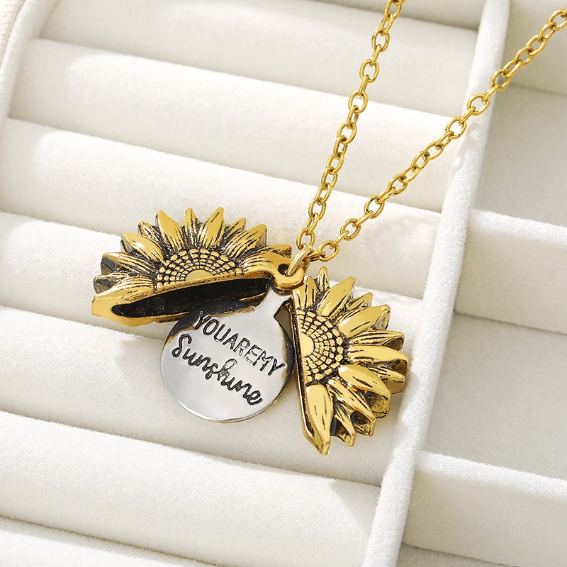 You Are My Sunshine Open Locket Sunflower Pendant Necklace Boho Jewelry Best Friendship Gifts Bff Letter Necklace Collier You Are My Sunshine Open Locket Sunflower Pendant Necklace Boho Jewelry Best Friendship Gifts Bff Letter Necklace Collier