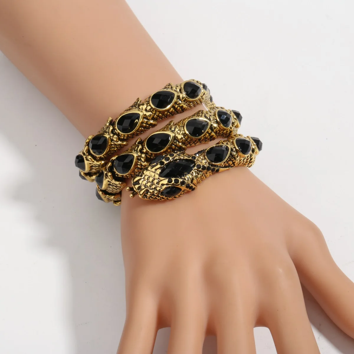 YACQ Stretch Snake Bracelet Armlet Upper Arm Cuff Women Punk Rock Crystal Bangle Jewelry Gold Silver Color Dropshipping A32