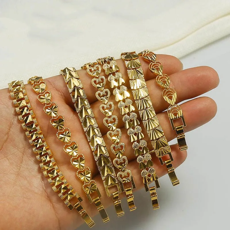 Gold Plated Dubai Gold Bracelets Bangle Love Heart Bracelet Femme Charm Female Bijoux Valentine's Day Gift For Women Gold Plated Dubai Gold Bracelets Bangle Love Heart Bracelet Femme Charm Female Bijoux Valentine's Day Gift For Women